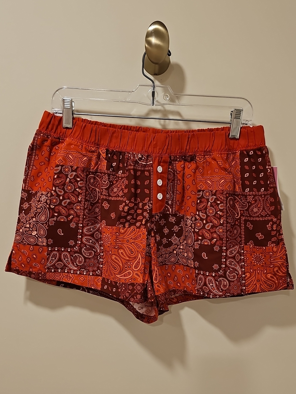 Zoe + Liv Red Patchwork Bandana Print Lounge Shorts; NWT; Size Large